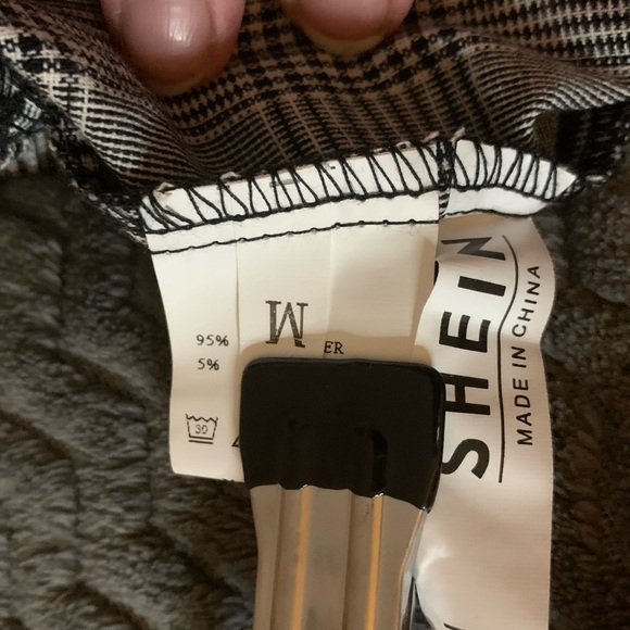 SHEIN plaid pants, size M - Picture 3 of 3